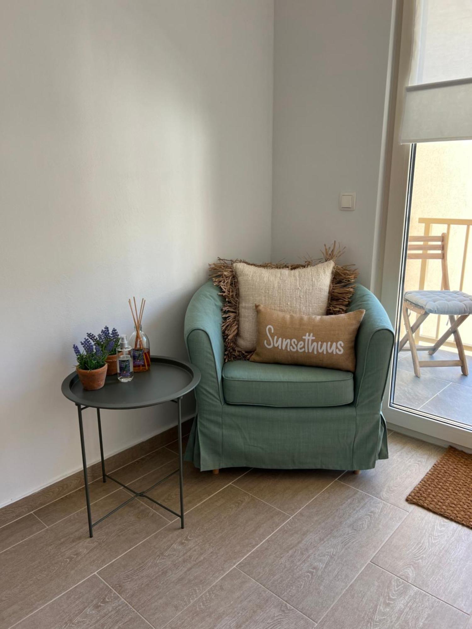 Sunset Huus Apartment Starigrad Paklenica Exterior foto